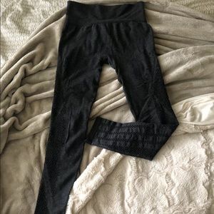 Fashion NOVA (S) Black Mesh-Detail Leggings.